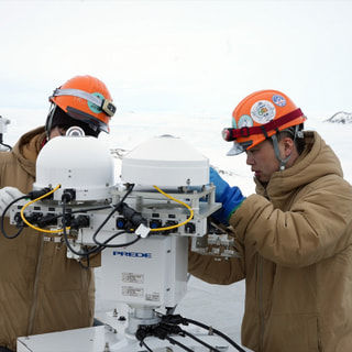 ブリザードが来るその前に　気象観測機器のメンテナンス