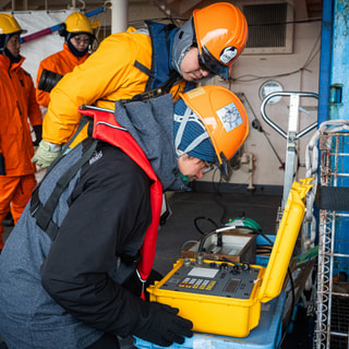 係留系2系の回収成功！